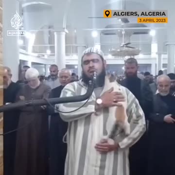 Cat jumps on Imam during Ramadan prayers | Al Jazeera Newsfeed