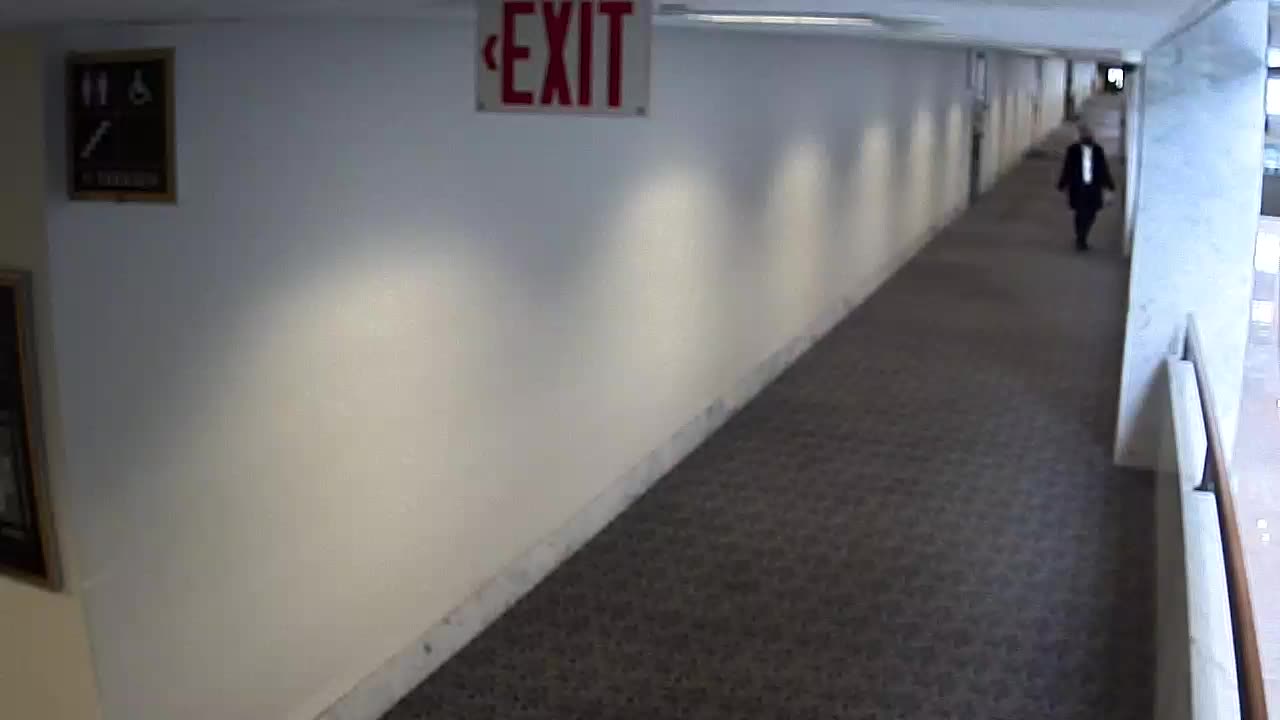 1469HSOB02SH211Hallway_2021-01-06_13h20min01s787ms.mp4