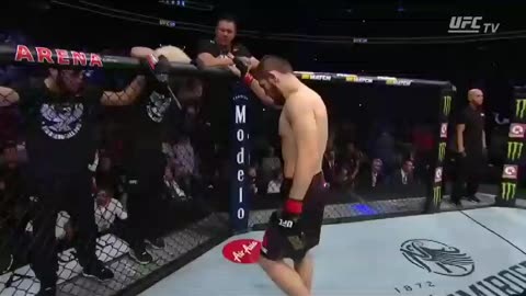 Khabib Nurmagomedov vs Conor McGregor part 1