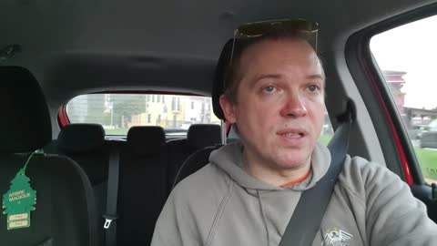 Vogliono farci vivere in una parodia - Video 144