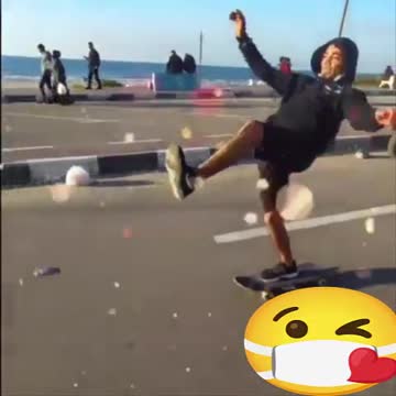 Watch skiing on one foot you won't believe