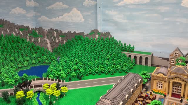 Lego City Update - Massive Mountain-Progress and a new MOC building