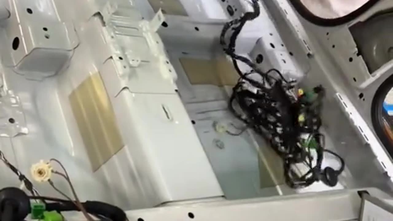 Amazing Car manufacturing assembly line