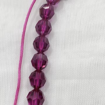 Handmade Unique 13”~24” Adjustable Necklace. Made with Swarovski Crystal