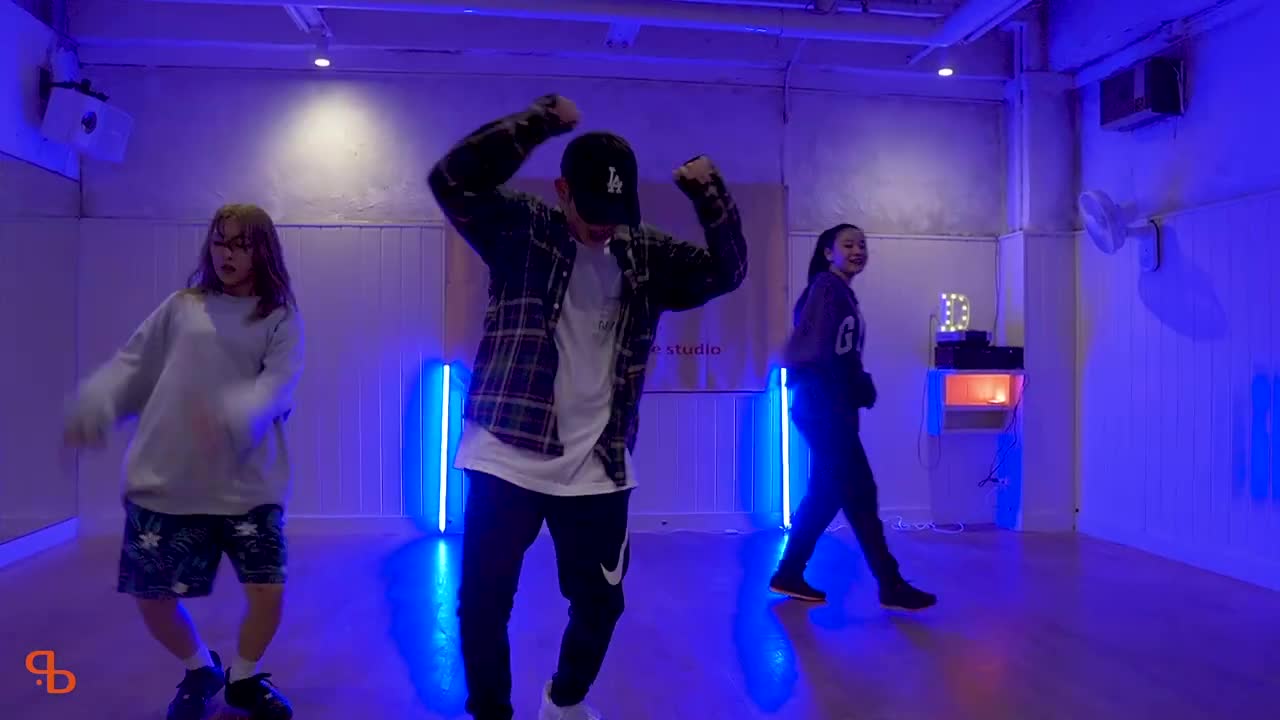 【 ダンス動画 】MITSUGUのヒップホップダンスをお届け!