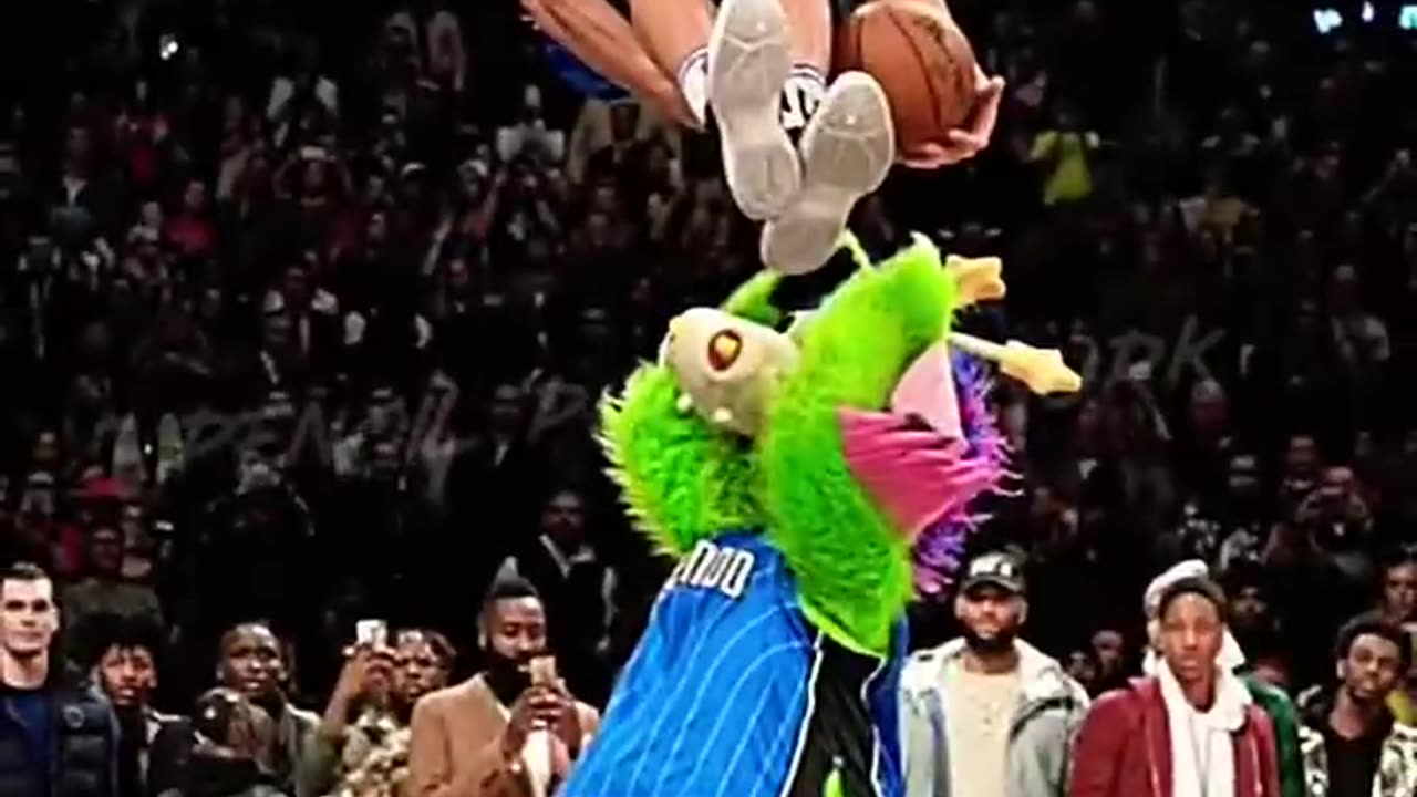 The coldest nba dunk