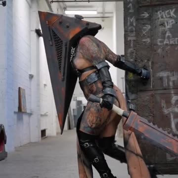 a well done cosplay!!!