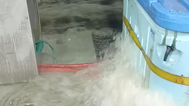 Wave Knocks Out Boat's Window