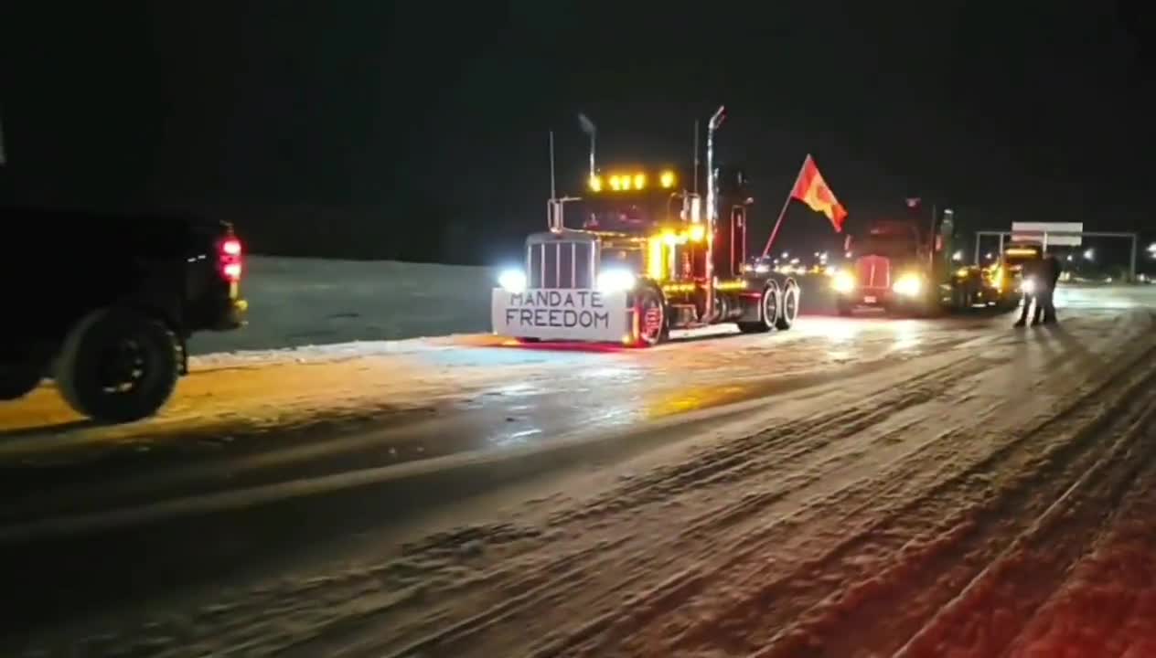 Canadian Truckers Against Mandates Block All Lanes of Traffic to And from The United States.