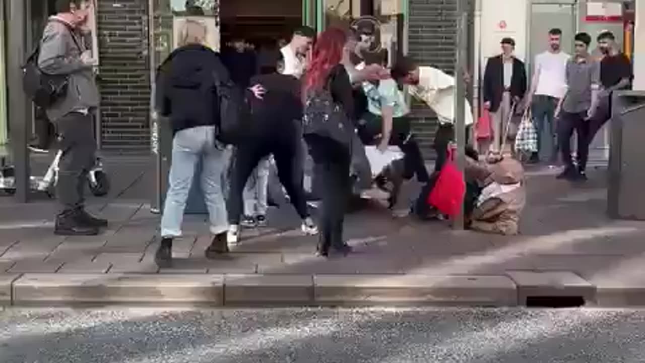 Clashes between Arab immigrants in Germany.