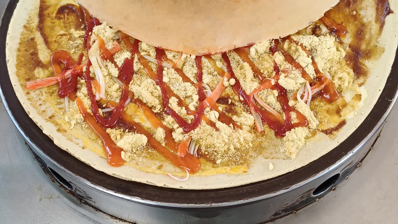 🎬 4K | 💟 Thai Crêpes: An Exotic Delicacy!