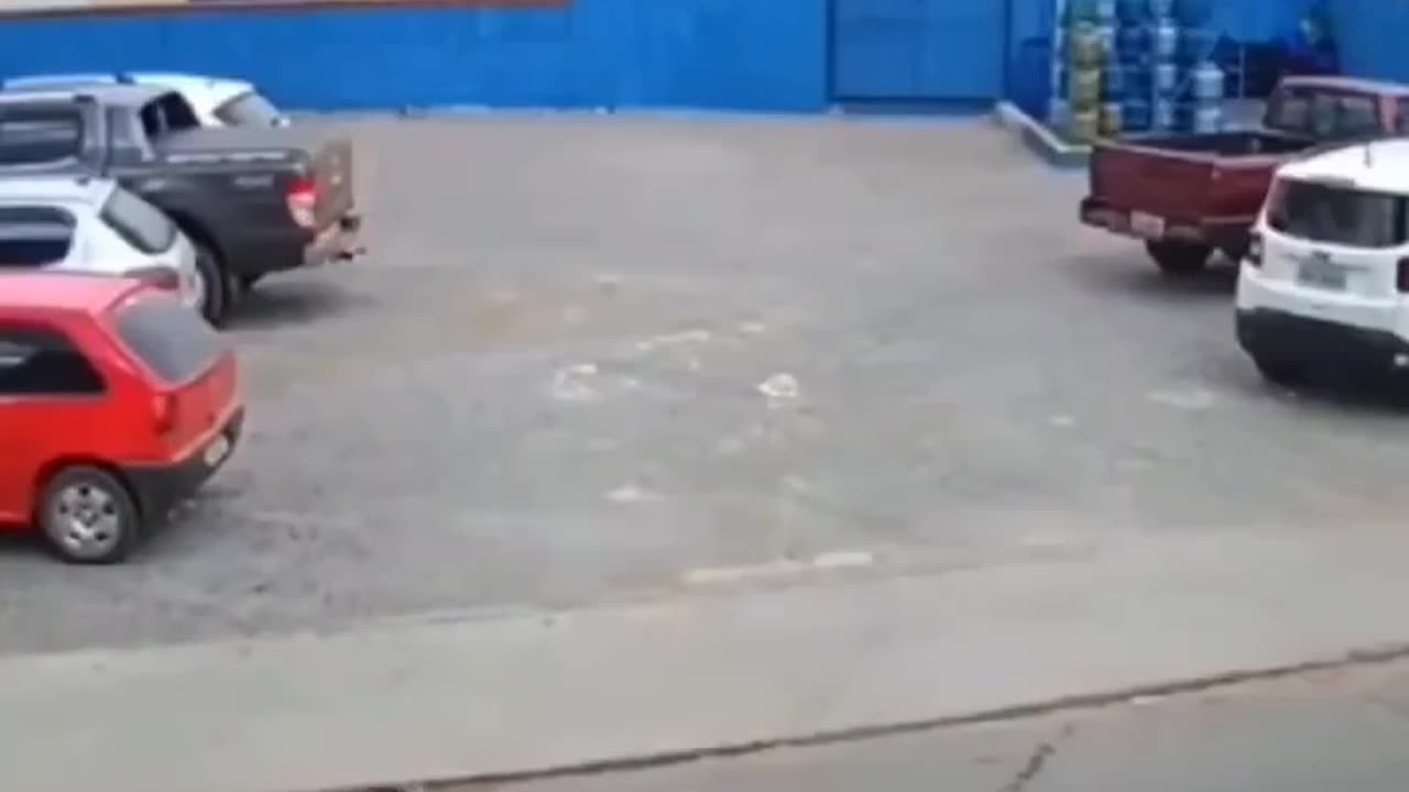 Luckily he was wearing a mask 😂