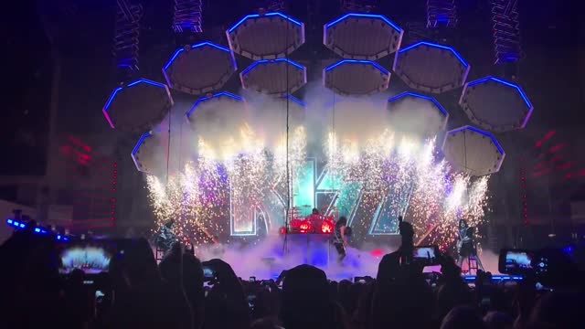 2019.03.10 KISS Intro Moline