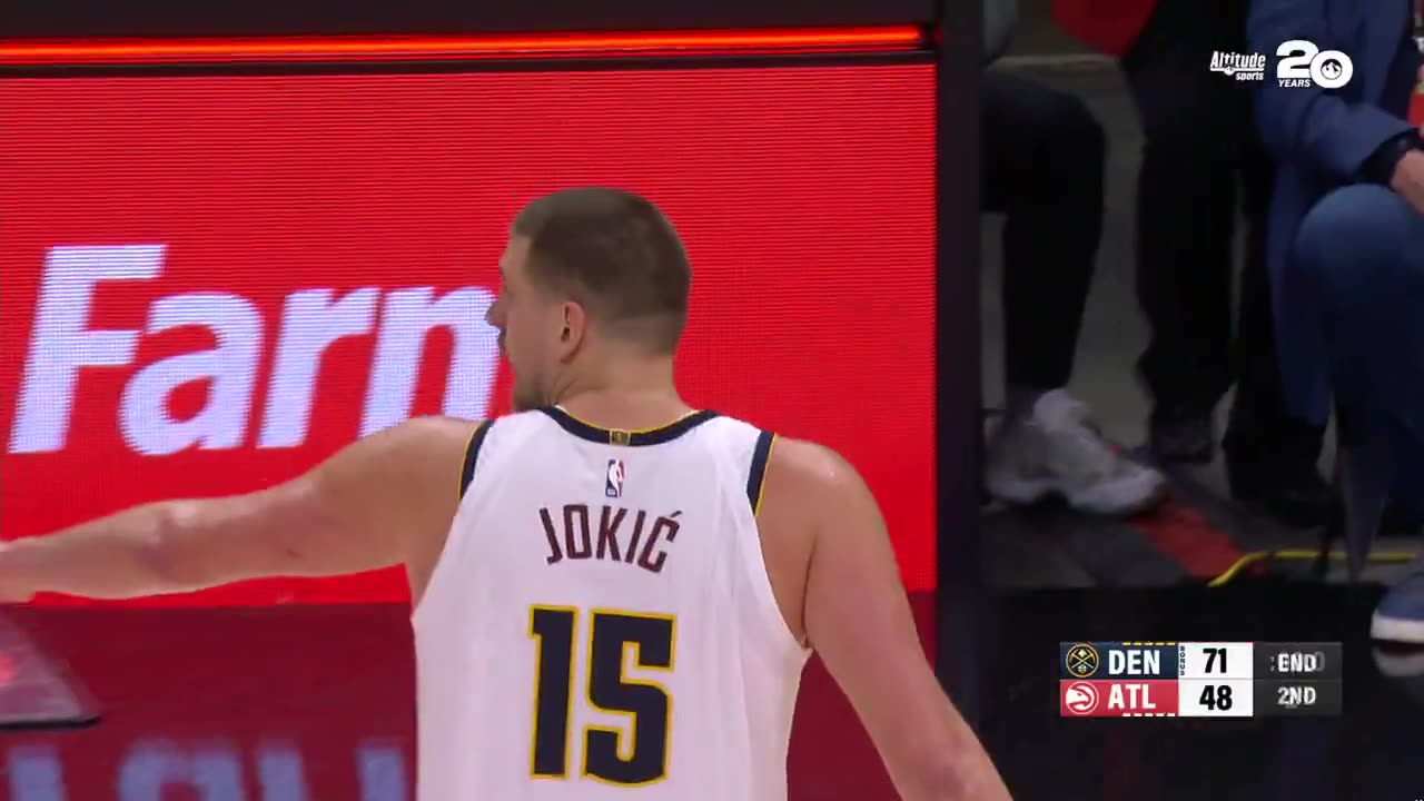 JOKIĆ FROM ANOTHER PLANET! 25 points in the first half. It's just another level! #NBA