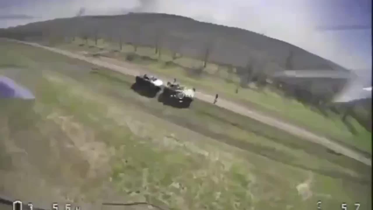 FPV drone catches up with the russian BMP 💥