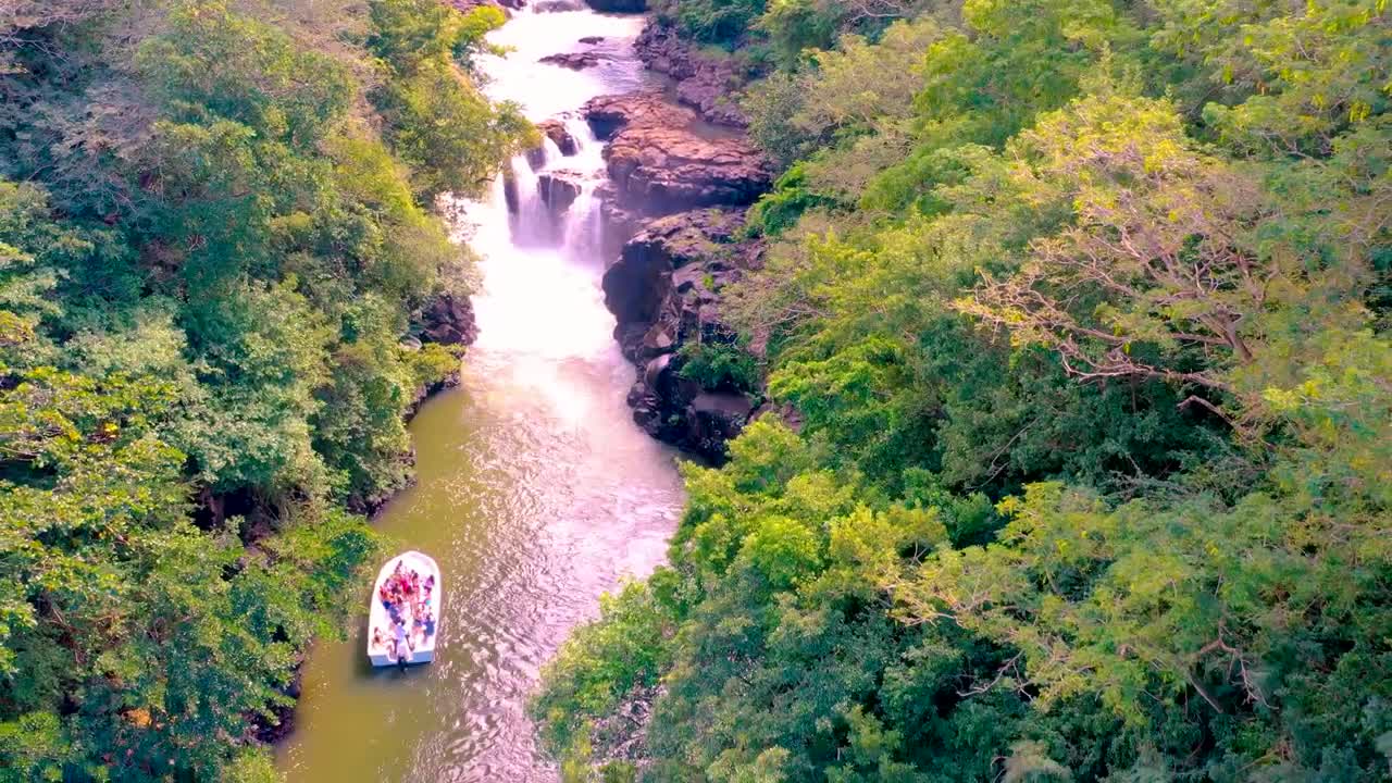 Discover Mauritius 8K Video Ultra HD 240 FPS ● Island Of Emotion 🏞