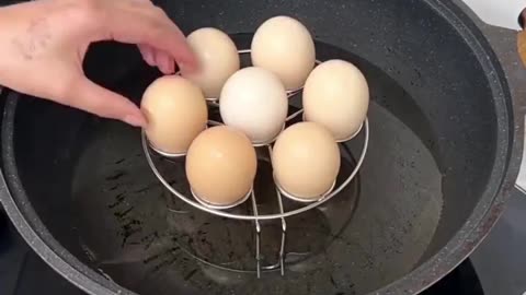 Steamer Basket With Egg Steam Rack