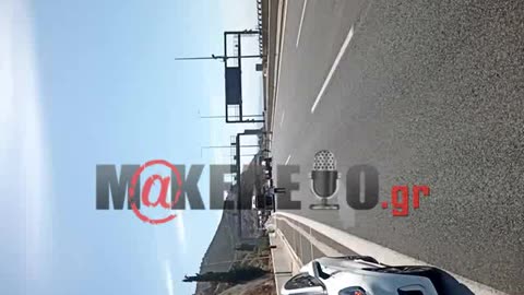 Φωτιά και εκρήξεις σε αυτοκίνητο