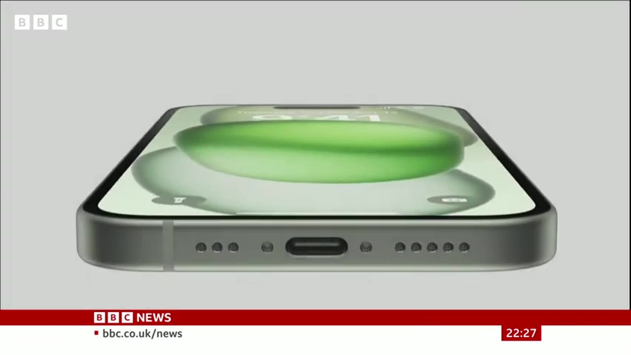 iPhone 15_ Apple forced to ditch lightning charger - BBC News