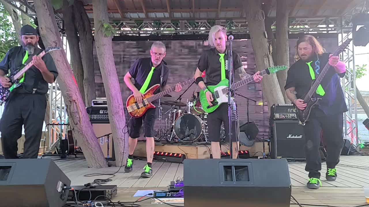 Skipping Stone "Sink Or Swim"