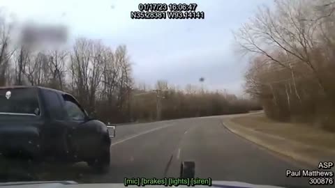 Most Extreme Police Chases Caught on Dashcam