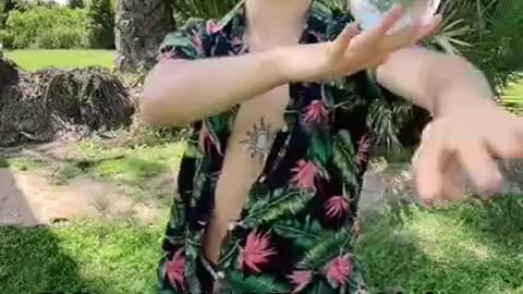 Guy Shows Off Brilliant Contact Juggling Skills With Crystal Ball