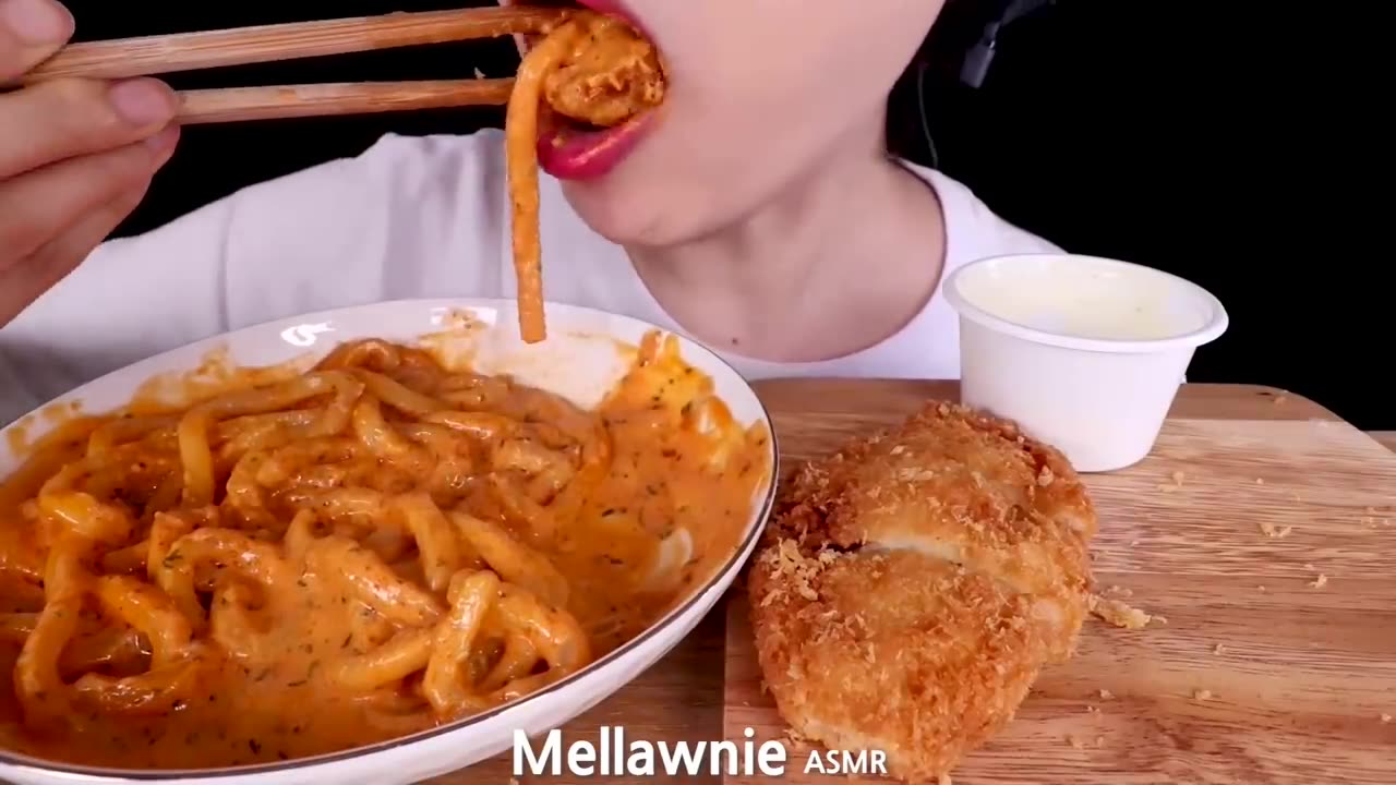 ASMR MUKBANG｜CHEESY CARBO FIRE NOODLES, UDON, CHEESE PORK CUTLET 까르보불닭볶음 우동, 치즈돈까스 EATING SOUNDS 먹방