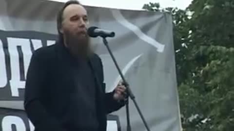 Aleksandr Dugin em uma Manifestação em favor da Sérvia e da Ossétia do Sul