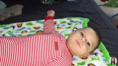 Not To Laugh 1001 Funny Babies Of The Week 5Minute