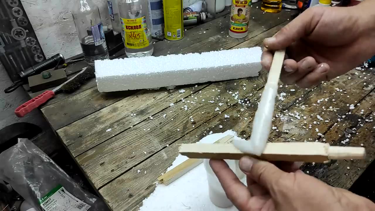 DON'T THINK of throwing away the styrofoam! Experts at home, watch until the end