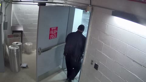 6031RHOBG1G102BEastVestibule_2021-01-06_07h20min02s543ms.mp4