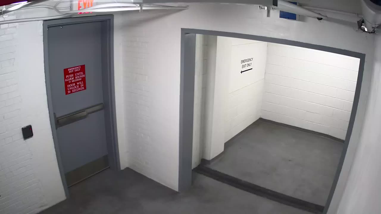 6133RHOBG2G208BLobby8_2021-01-06_03h40min01s050ms.mp4