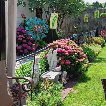 Hydrangea and spinner