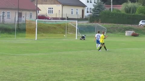 Sokół Stary Sącz 0-0 Dąbrovia Wielogłowy (fragmenty spotkania)