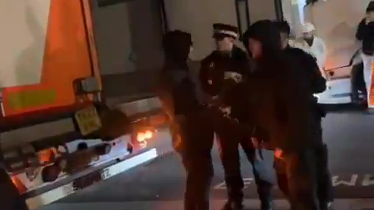 Illegal migrants pouring off a lorry in London. Straight to the nearest warm hotel!