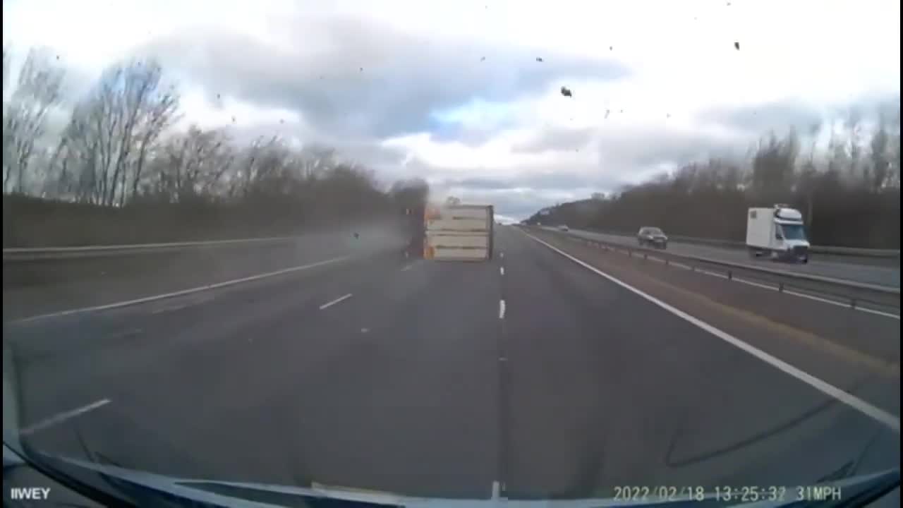 - NEWS OF WORLD TORNAD