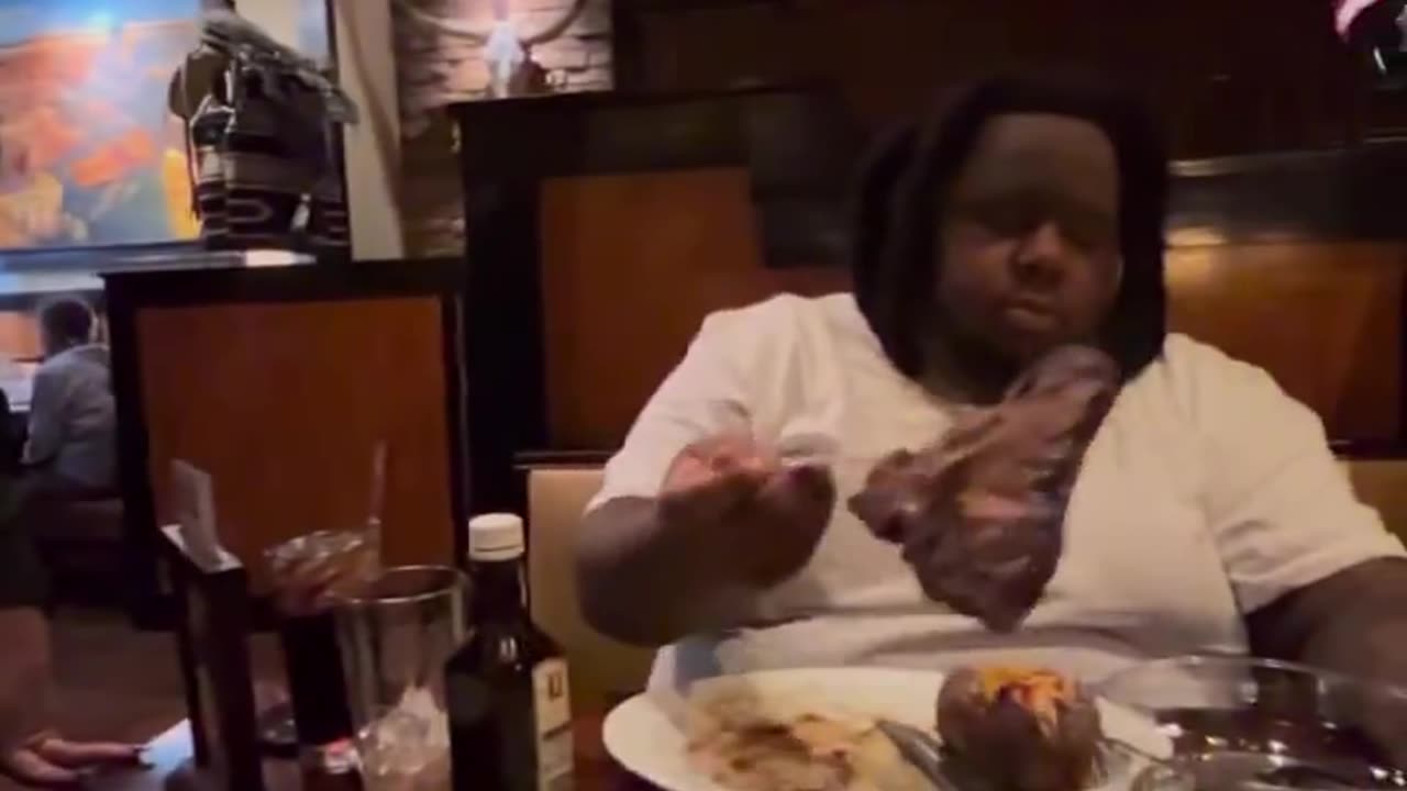 Fat Guy Weighs Steak At Restaurant