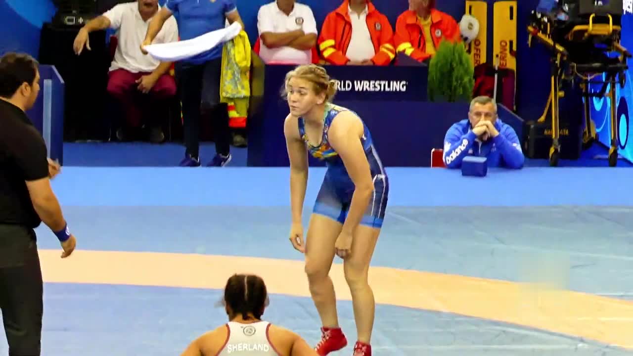 Women's Wrestling - Winning By Fall