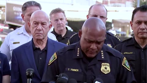 Off-duty cops stop female shooter at Texas church