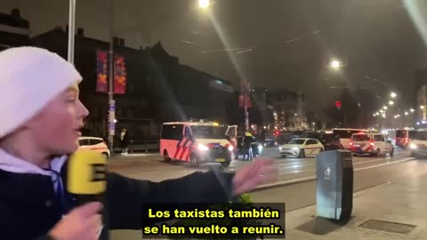 HOOLIGANS ISRAELIANOS PONEN AMSTERDAM DE CABEZA (subtítulos en español)