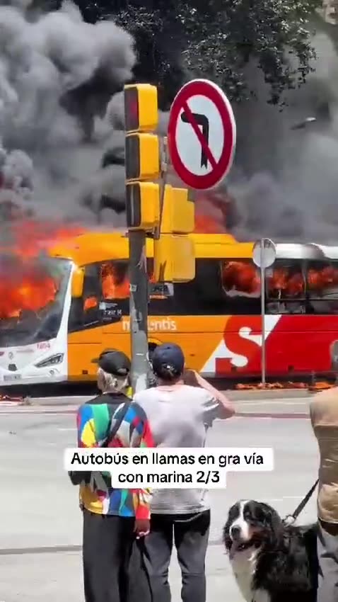 BARCELONA - elektromos busz - klímaváltozás elleni jármű