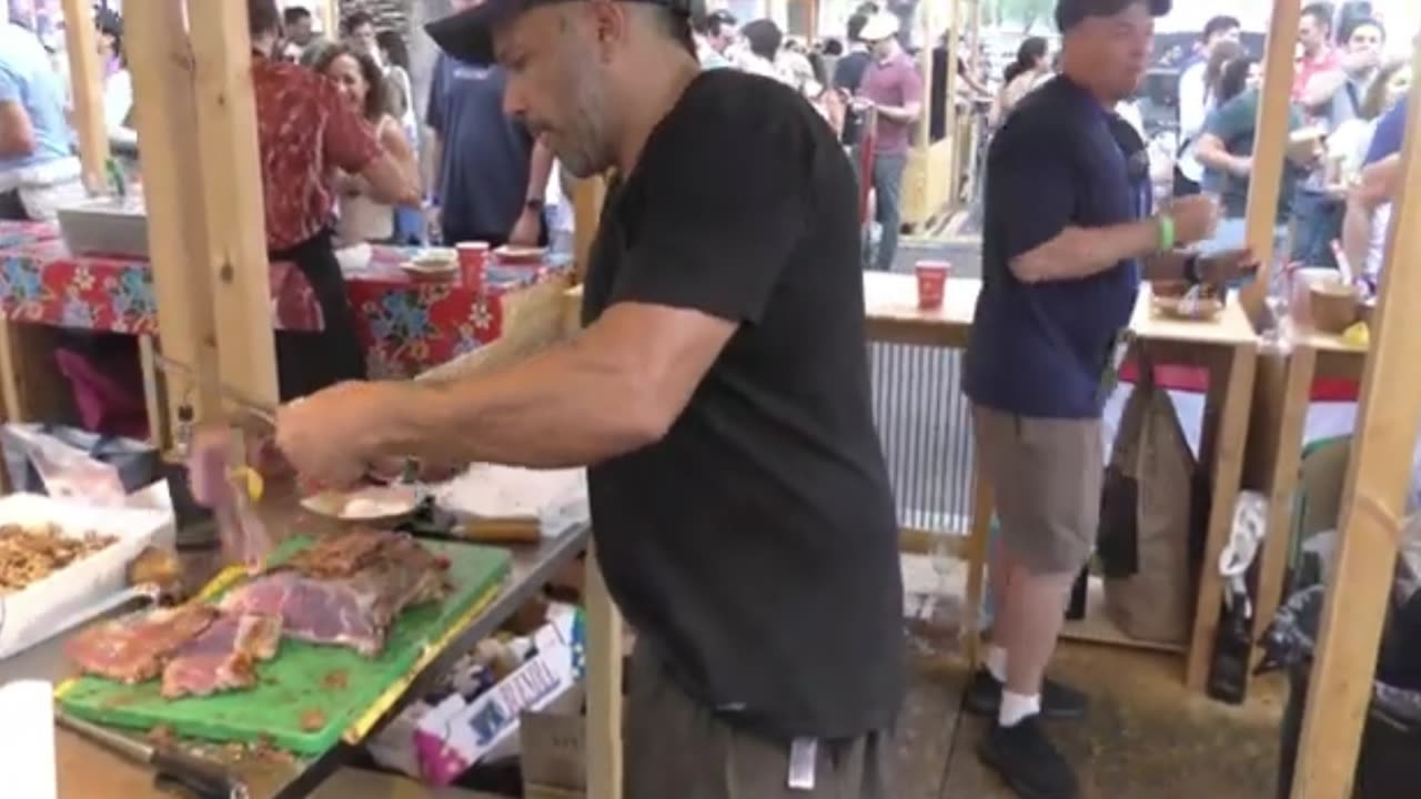 Meat Paradise Awaits: The Best Street Food Festival in Spain!