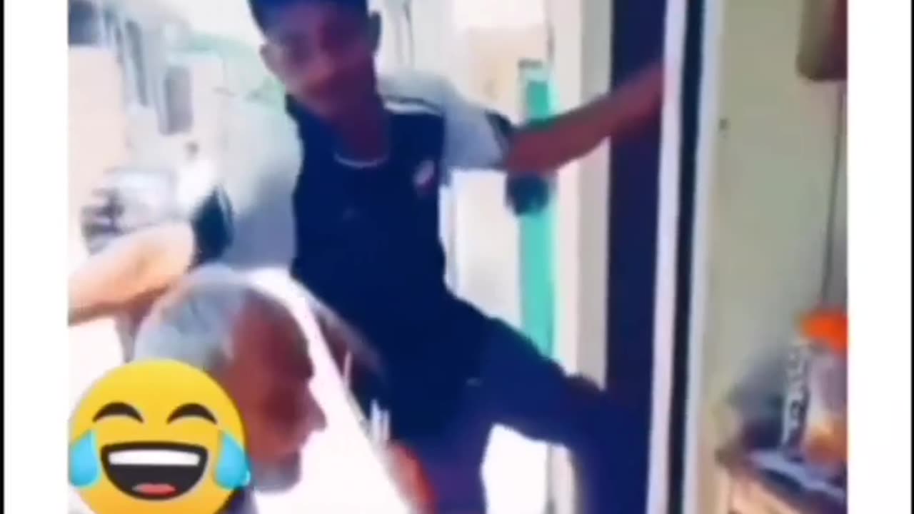 Bukan aku yang buat pakcik