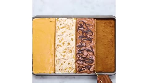 HOLIDAY CHEESECAKE BARS