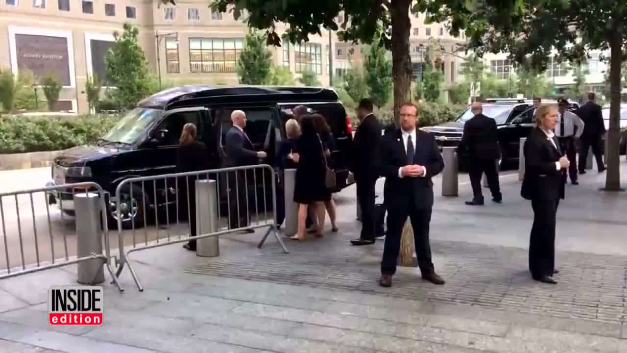 Clinton - Mystery Woman With Hillary During Seizure