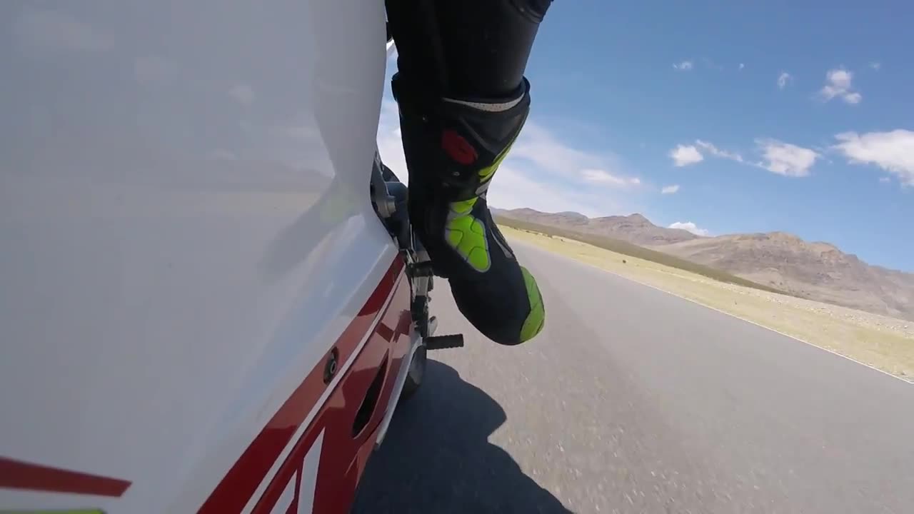 Spring Mountain motorsport raceway 51/4/2016 shift view Ducati Panigale 1199 tri-color