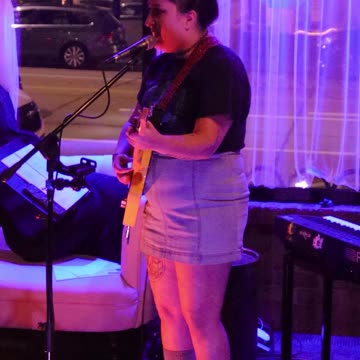 Amy Prescott Musician at Calavera's in Down Town Appleton Wisconsin