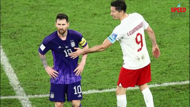 Robert Lewandowski reveals what he told Lionel Messi after awkward moment between