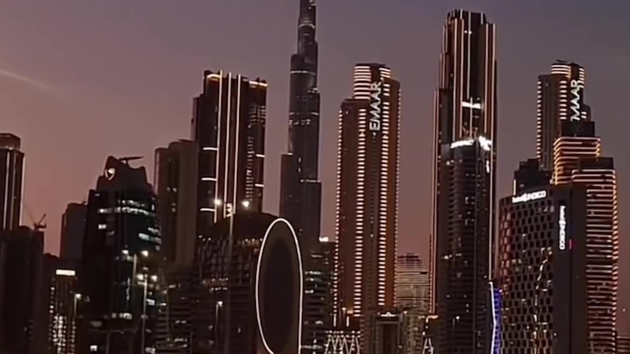 Night View In Dubai #viral #youtubeshorts #daudtvofficial#shorts