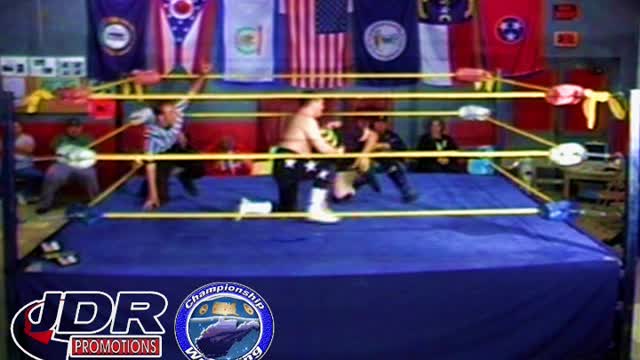 Danny Ray vs Super Bee